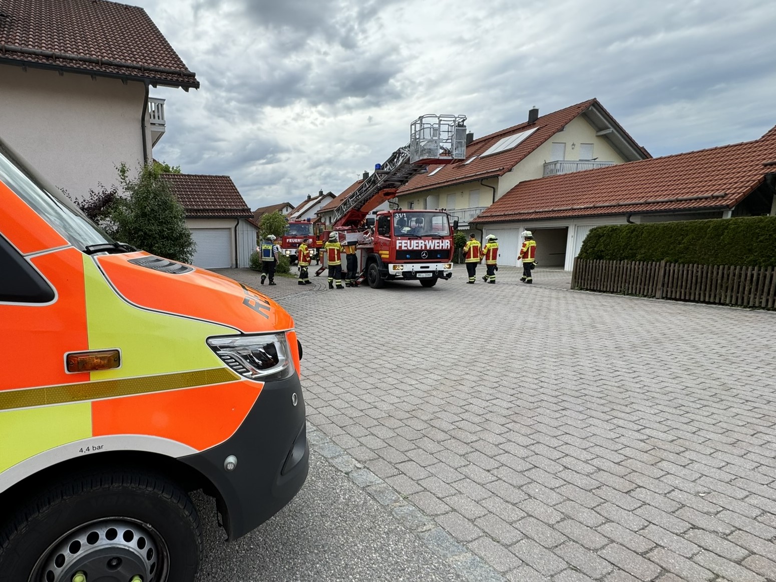 THL Rettungskorb - Drehleiterrettung am Kleefeld
